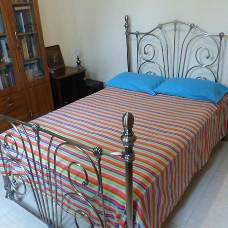 Kalampakas Guesthouse Larnaca Exteriör bild