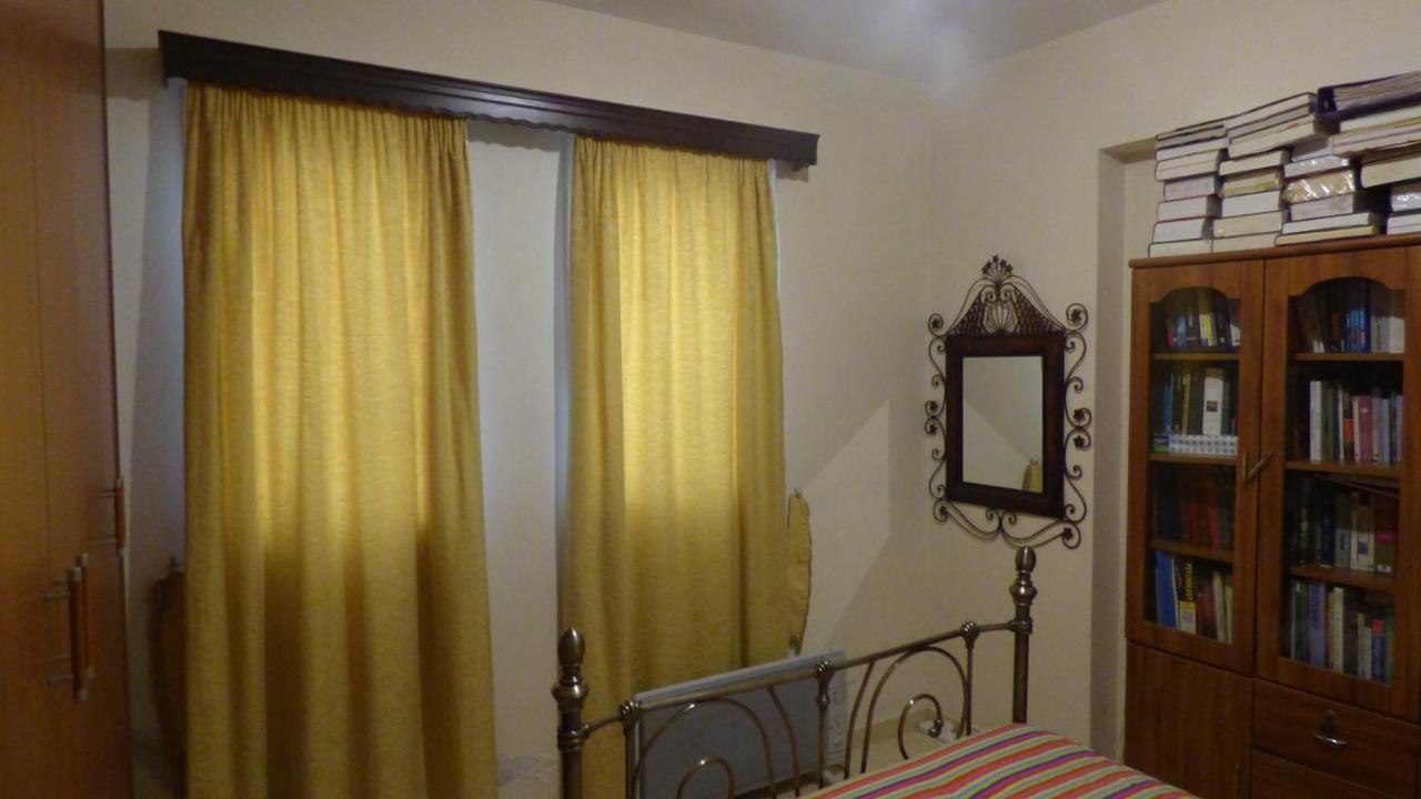 Kalampakas Guesthouse Larnaca Exteriör bild